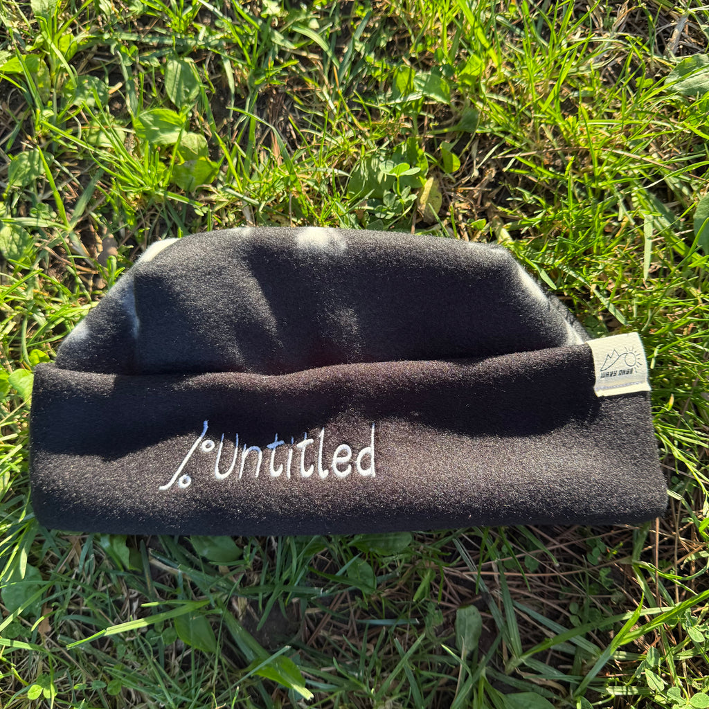 Black Skulls Cuff Beanie